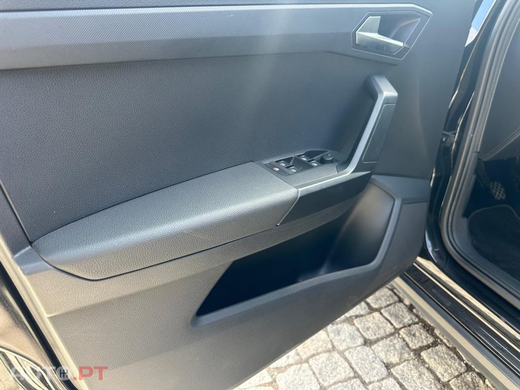 Seat Arona TSi Move!