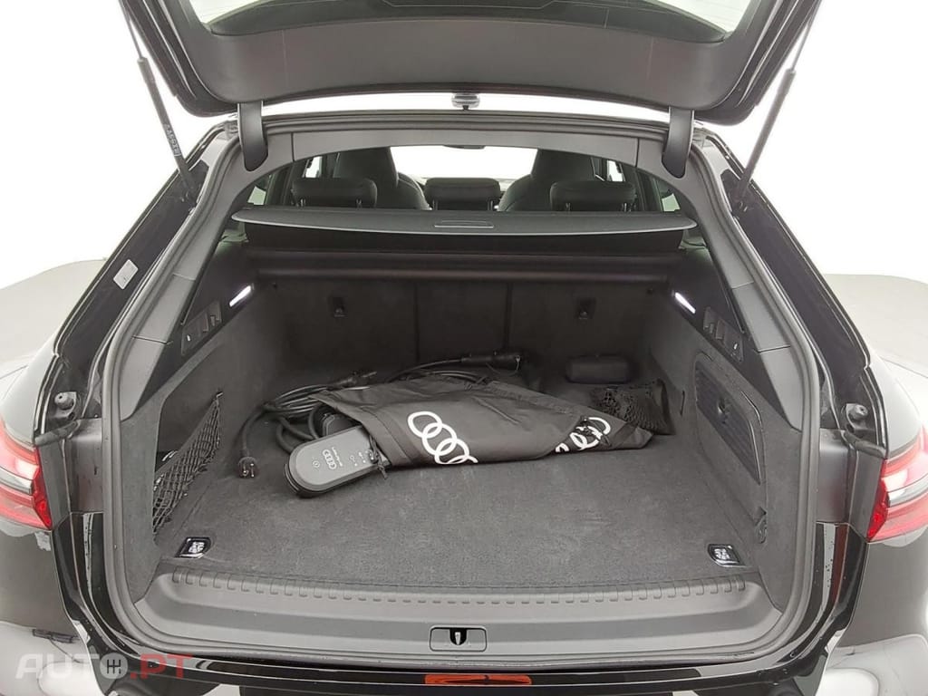 Audi A6 Avant 55 TFSIe S tronic Quattro Competition