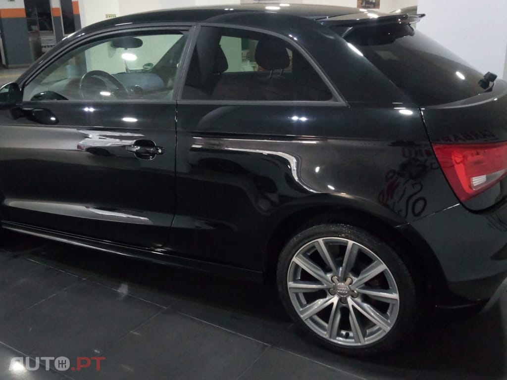 Audi A1 1.2 TFSI S-line