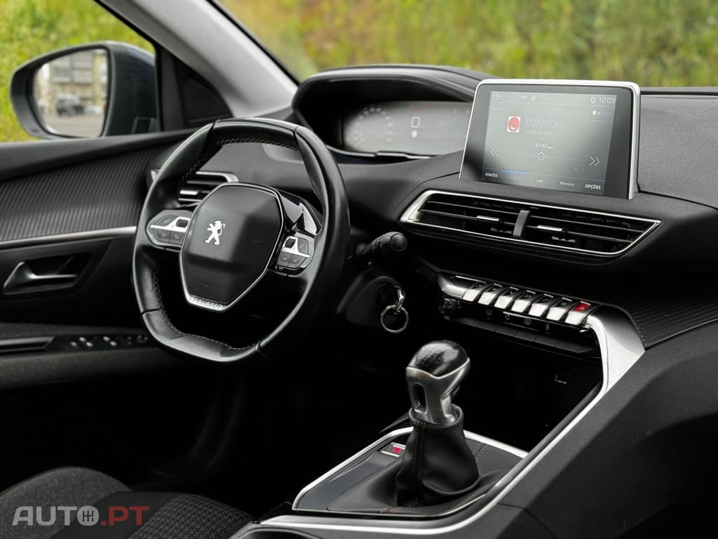 Peugeot 5008 1.5 BlueHDi Active