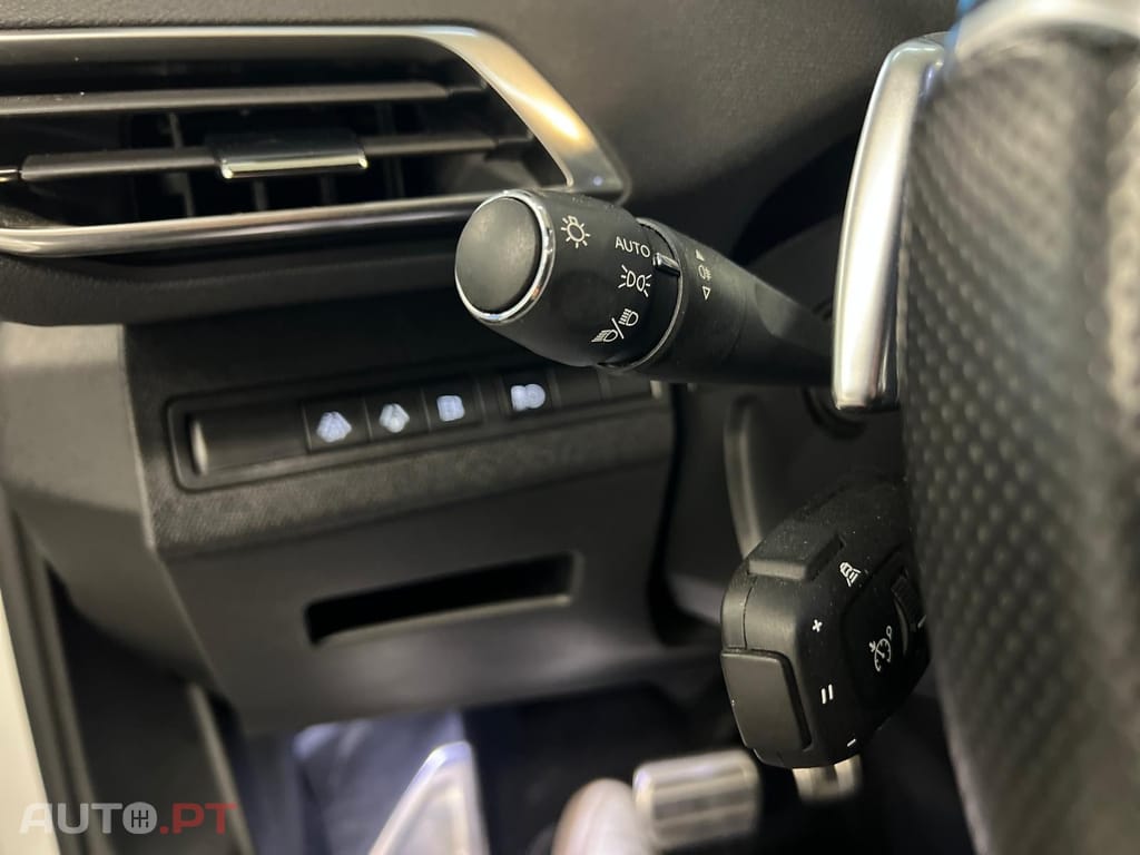 Peugeot 3008 1.6 Hybrid GT e-EAT8