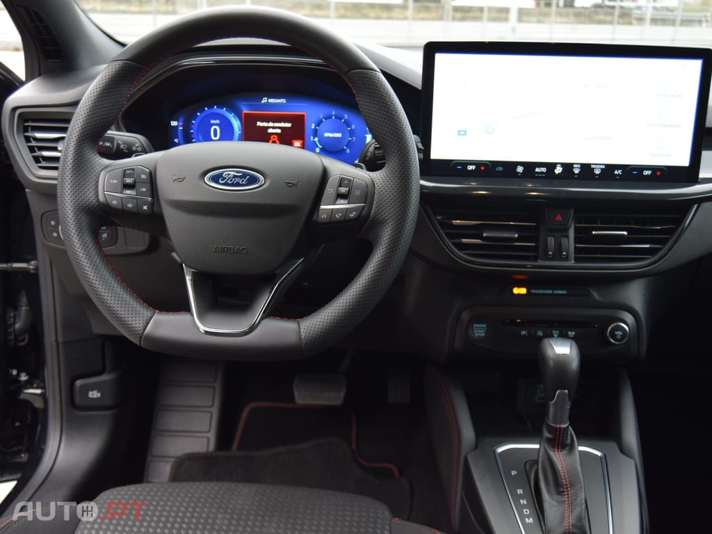 Ford Focus 1.0 EcoBoost MHEV ST-Line X Aut.