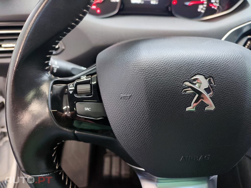 Peugeot 308 1.5 BlueHDi Allure