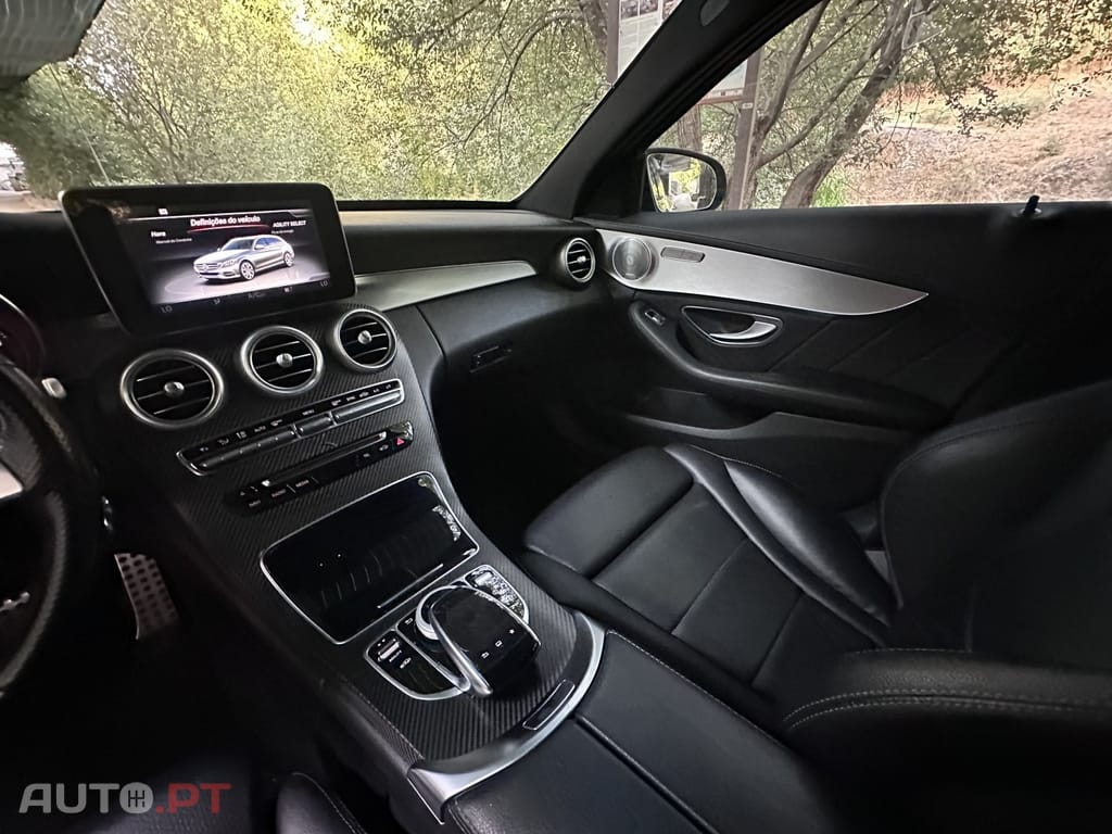 Mercedes-Benz C 300 BlueTEC Hybrid AMG Line