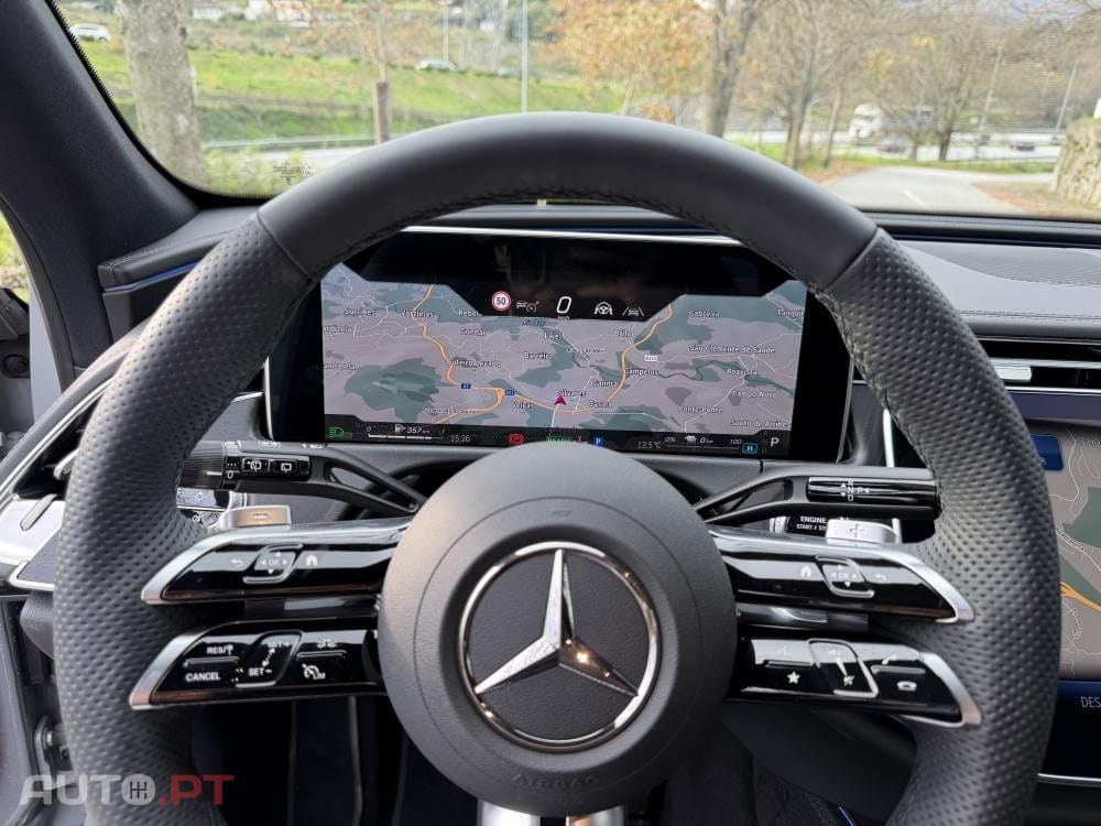 Mercedes-Benz E 300 e AMG Line