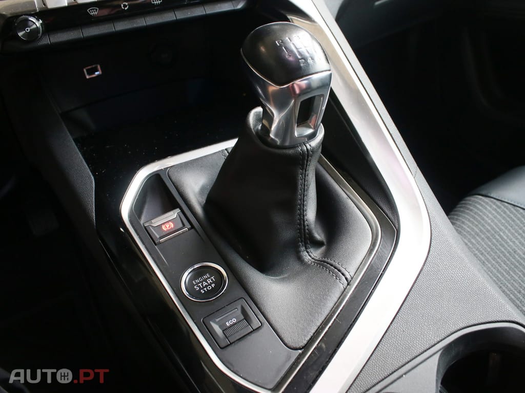 Peugeot 3008 1.2 PureTech Allure