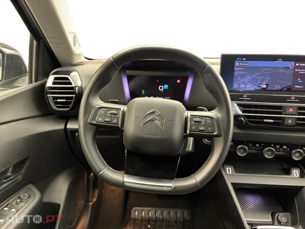 Citroen C4 X 1.2 PureTech Shine Pack EAT8