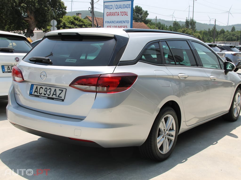 Opel Astra Sports Tourer 1.5 D Elegance