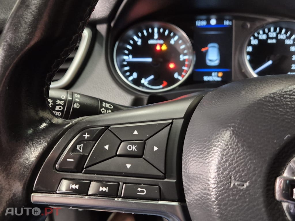 Nissan Qashqai 1.5 dci N-Connecta 360º GPS