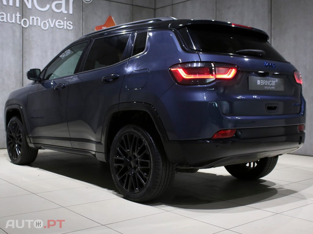 Jeep Compass 1.3 T4 4xe Auto S