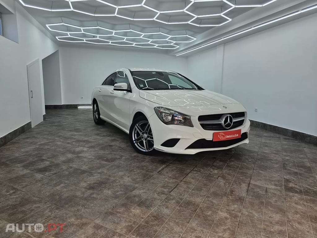 Mercedes-Benz CLA 180 d Urban
