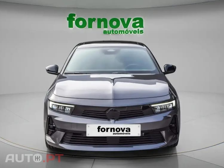 Opel Astra 1.2 T GS Line
