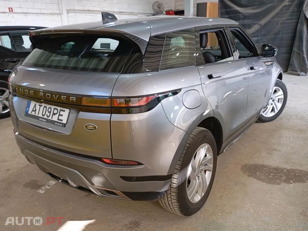 Land Rover Evoque 1.5 P300e AWD R-Dynamic S Auto