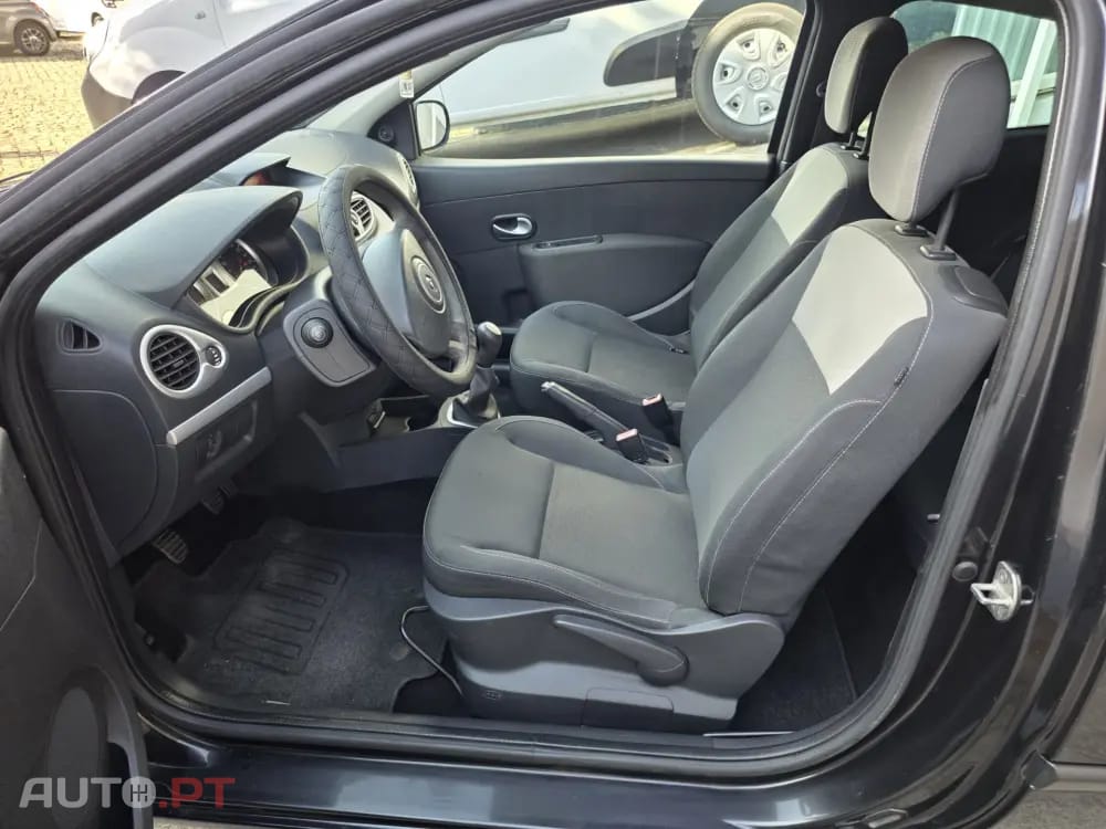 Renault Clio 1.2 TCE Dynamique S