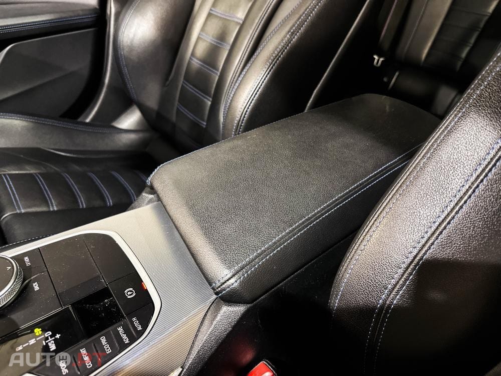 BMW 420 i Pack Desportivo M Auto