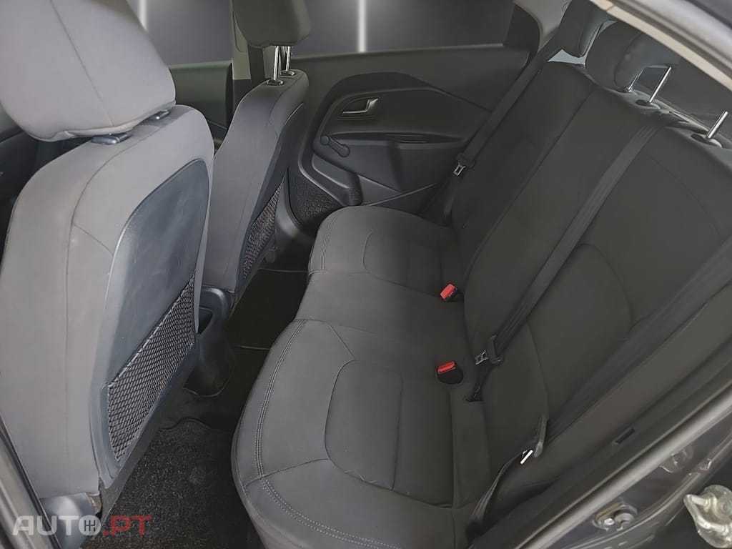 Kia Rio 1.2 CVVT TX AC+VE