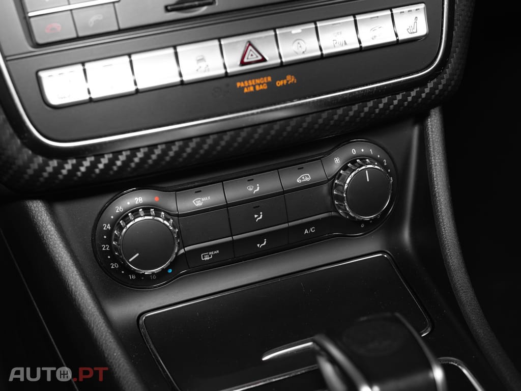 Mercedes-Benz A 45 AMG 4Matic Speedshift 7G-DCT