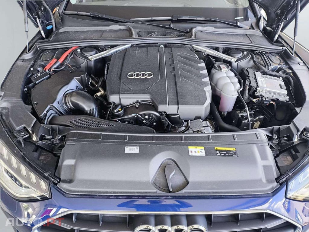 Audi A4 Avant 35 TFSI HYBRID  Attraction