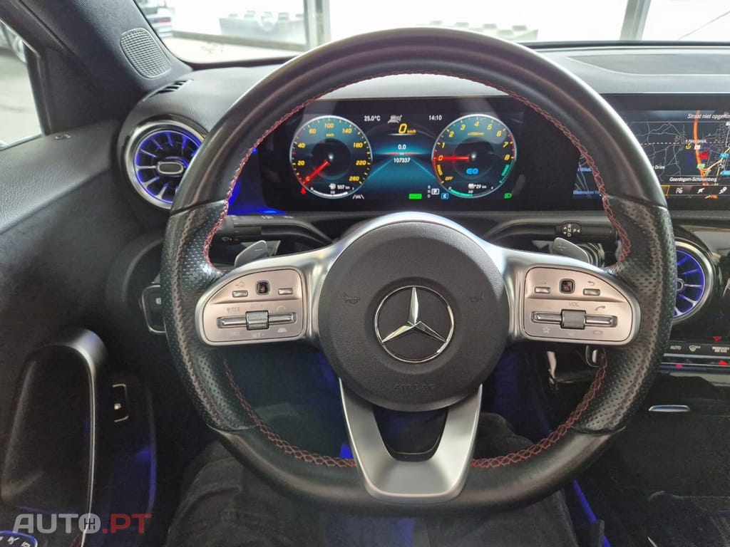 Mercedes-Benz A 250 e AMG Line
