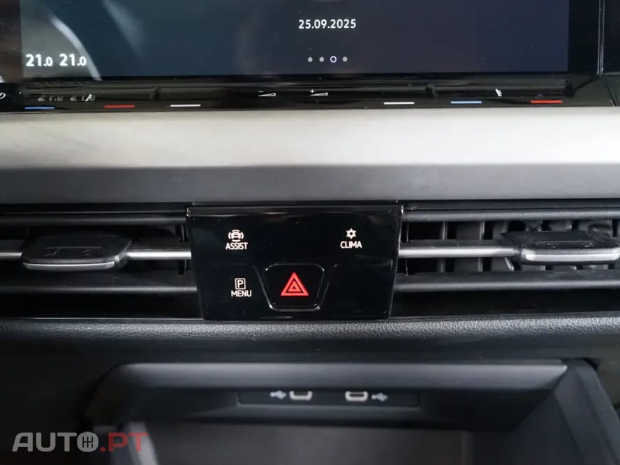 Volkswagen Golf 1.0 TSI Confortline