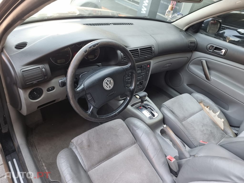 Volkswagen Passat Variant 1.9 TDi Highline Tip