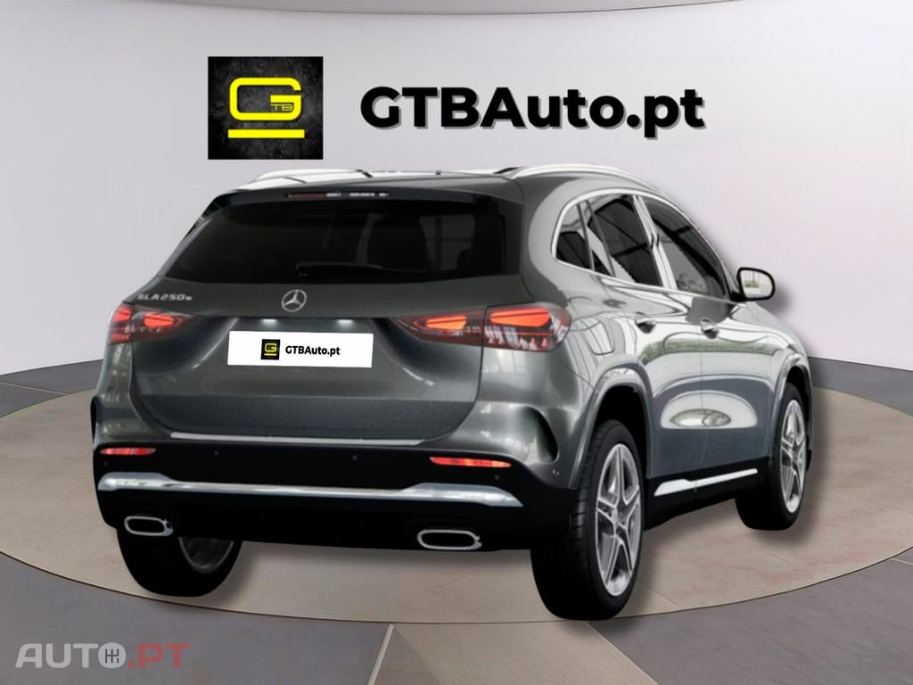 Mercedes-Benz GLA 250 e AMG I.V.A DEDUTIVEL 
