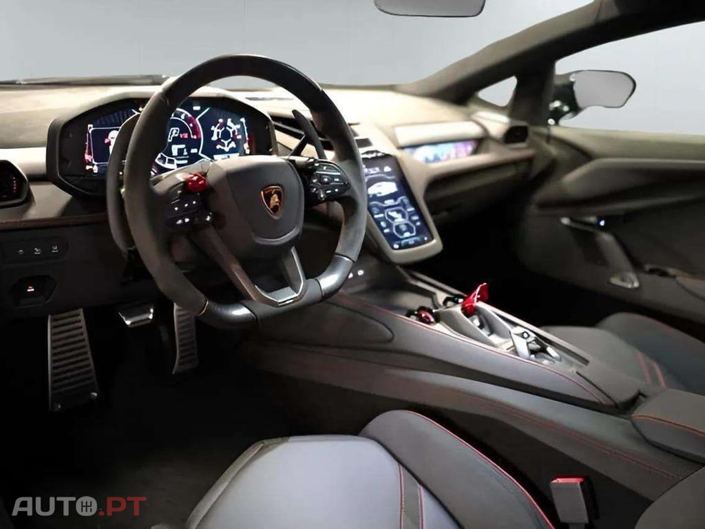 Lamborghini Revuelto FULL CARBON 