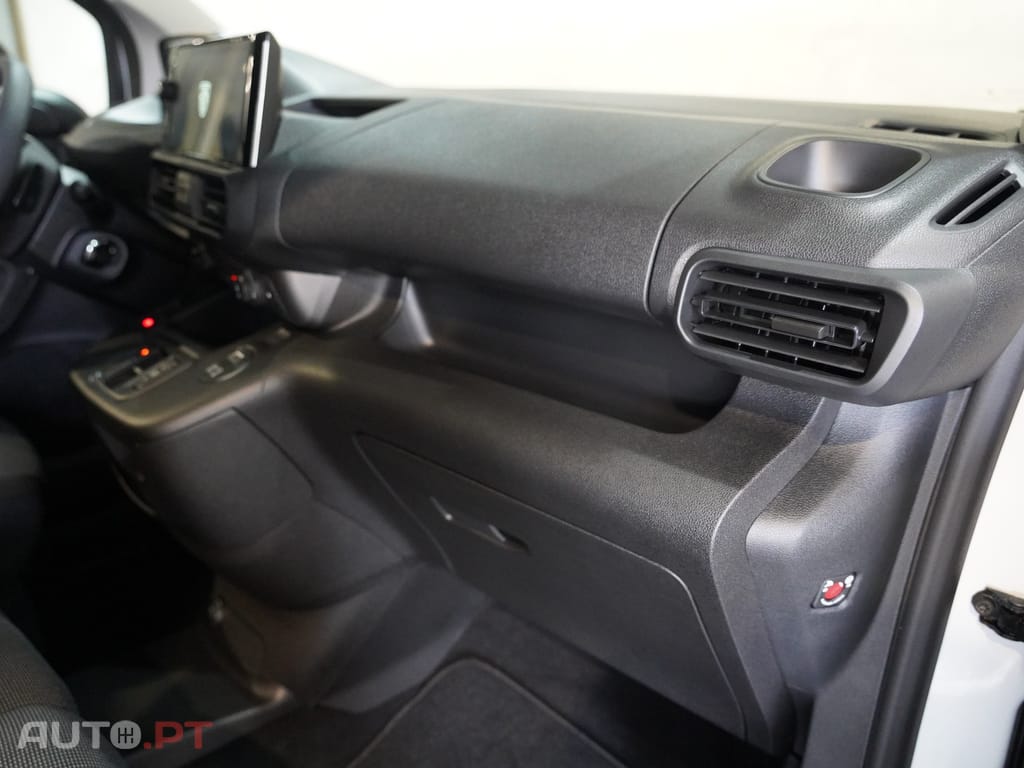 Peugeot E-Partner 50 kWh M Standard