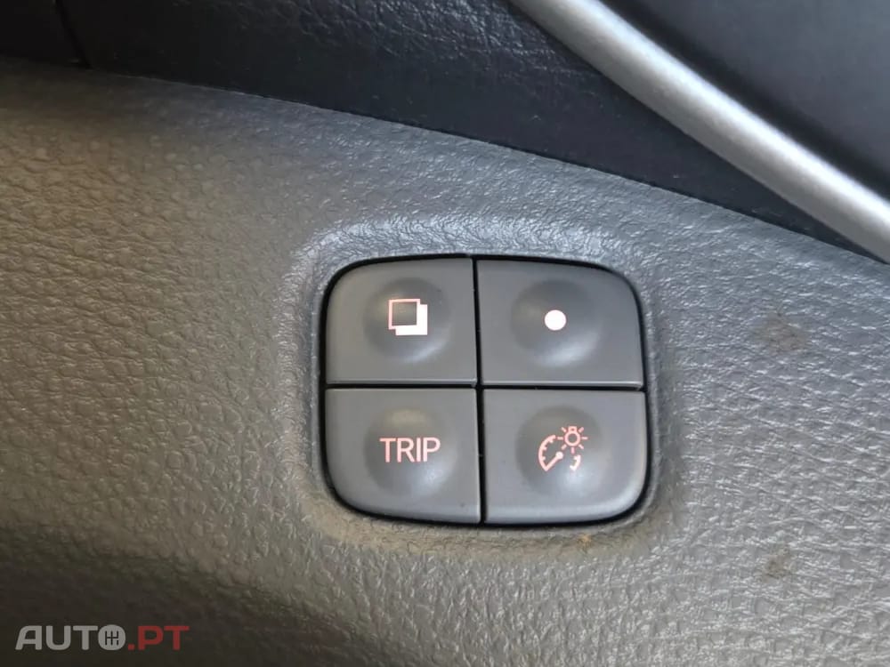 Nissan NV200 NV200 Caixa Hidralica