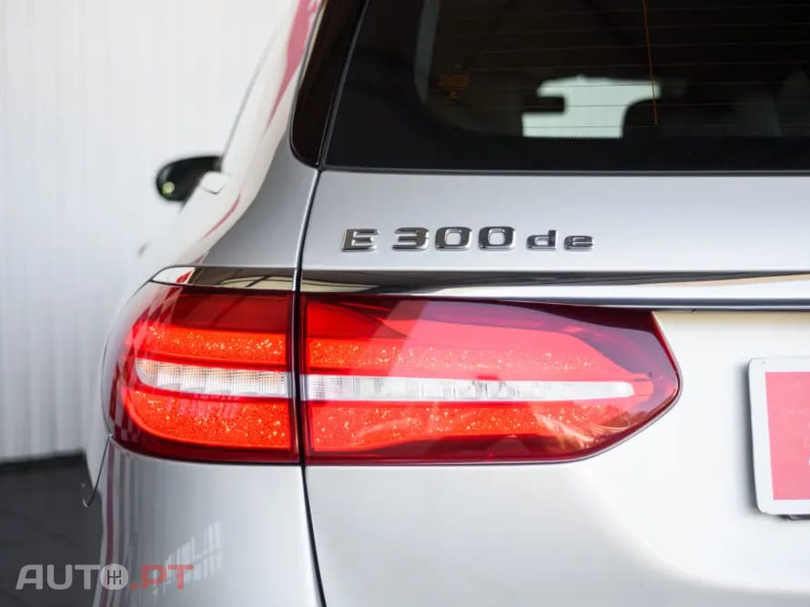 Mercedes-Benz E 300 de Avantgarde