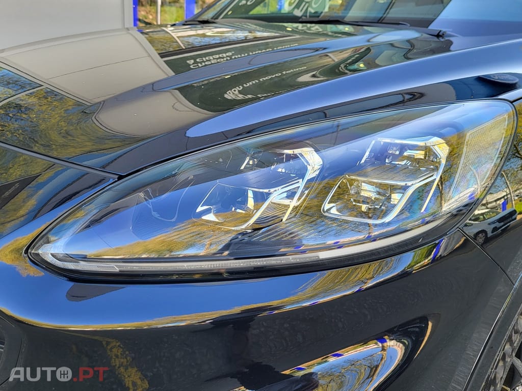 Ford Kuga 2.5 PHEV ST-Line X