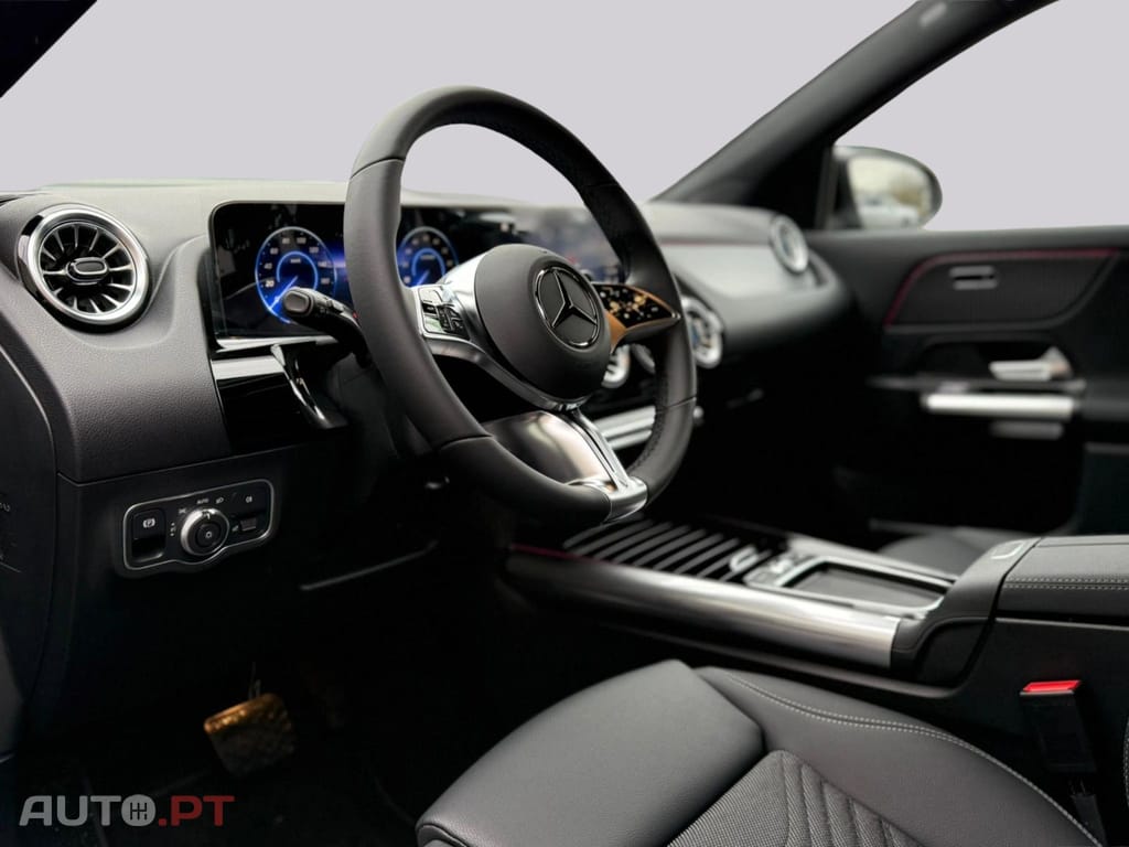 Mercedes-Benz EQA 250+ Progressive Advanced I.V.A DEDUTIVEL 