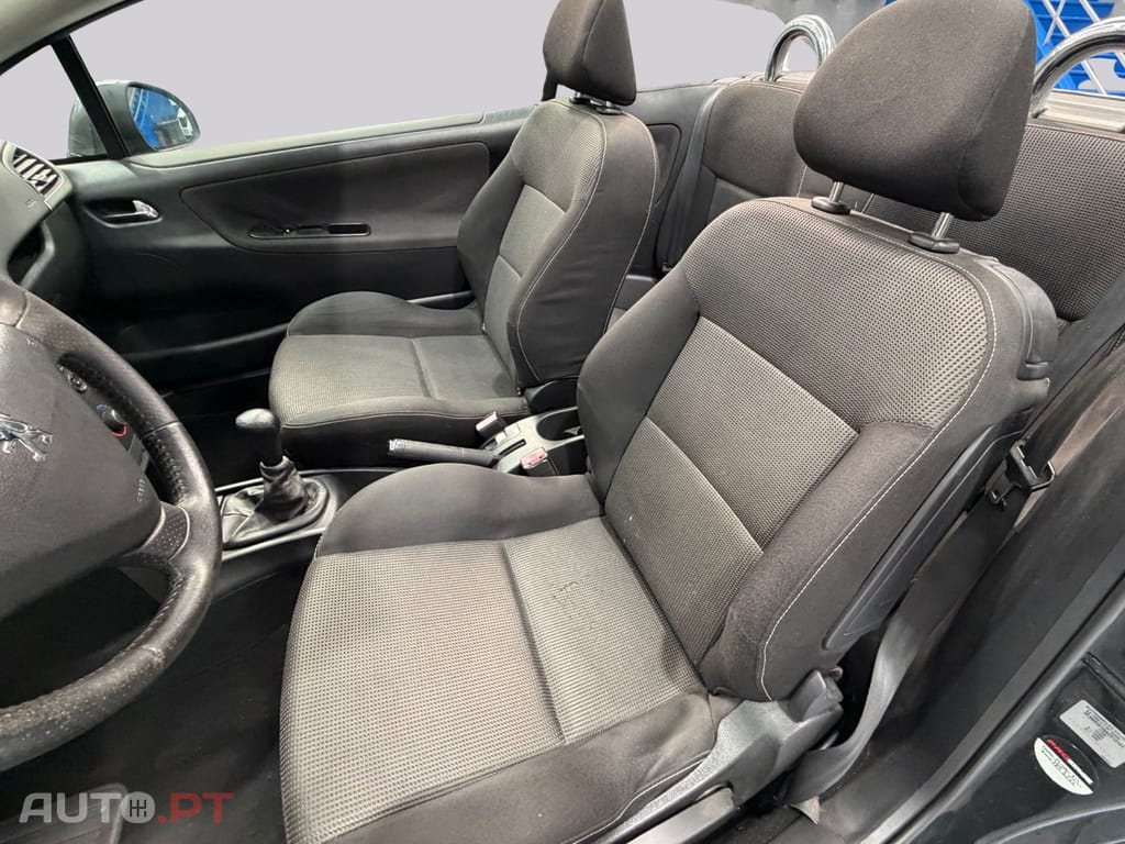 Peugeot 207 CC 1.6 VTi Active