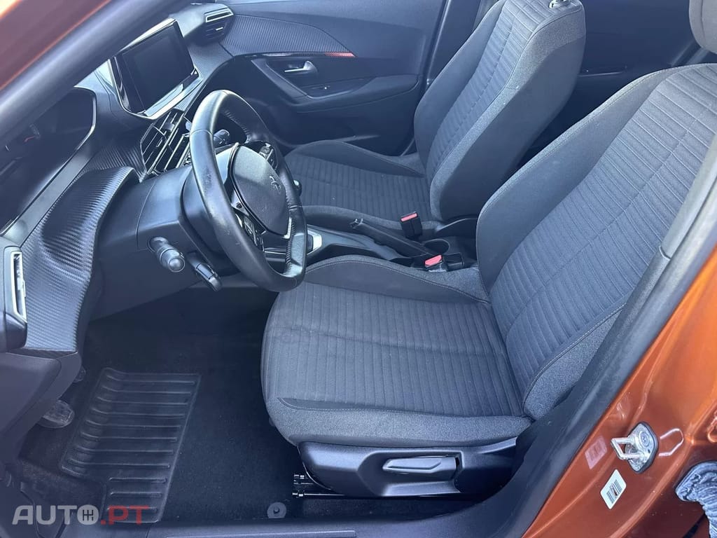 Peugeot 2008 1.2 PureTech Active Pack