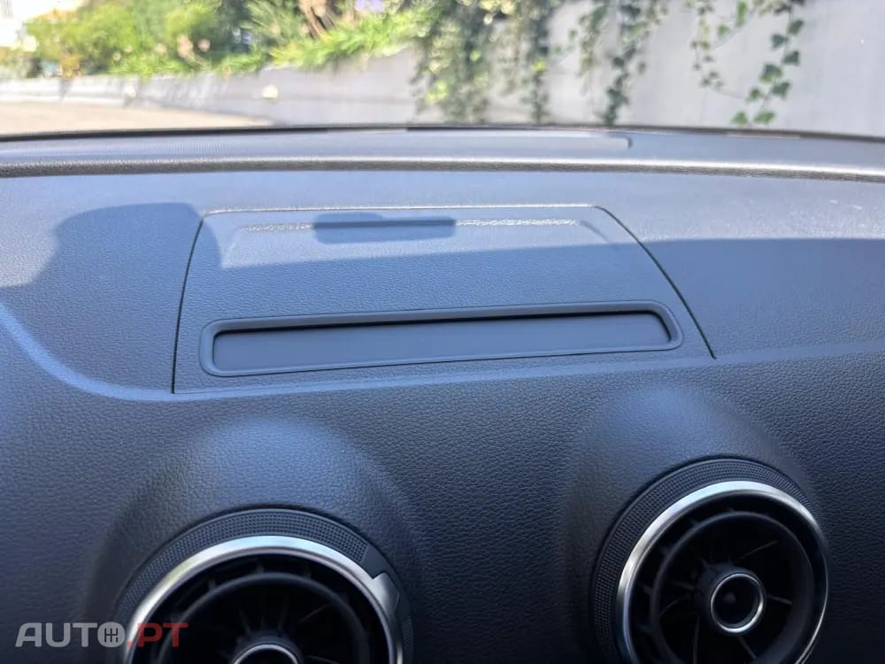 Audi A3 1.6 TDI Attraction