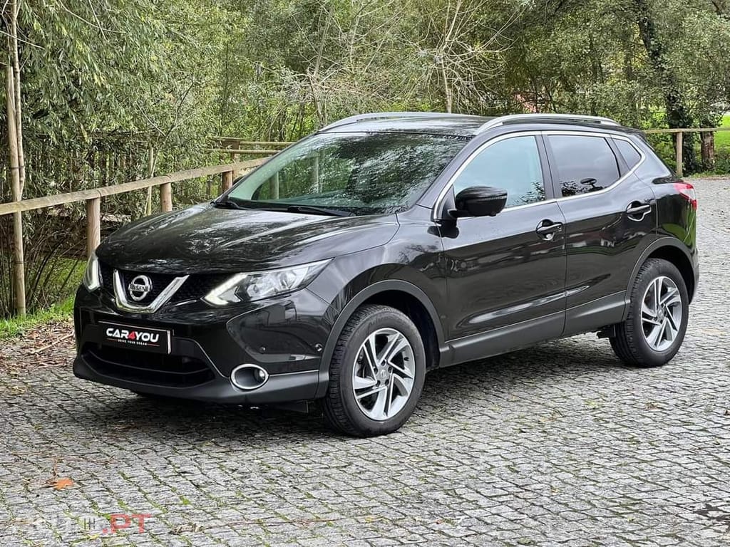 Nissan Qashqai 1.5 dCi Tekna Premium Pele