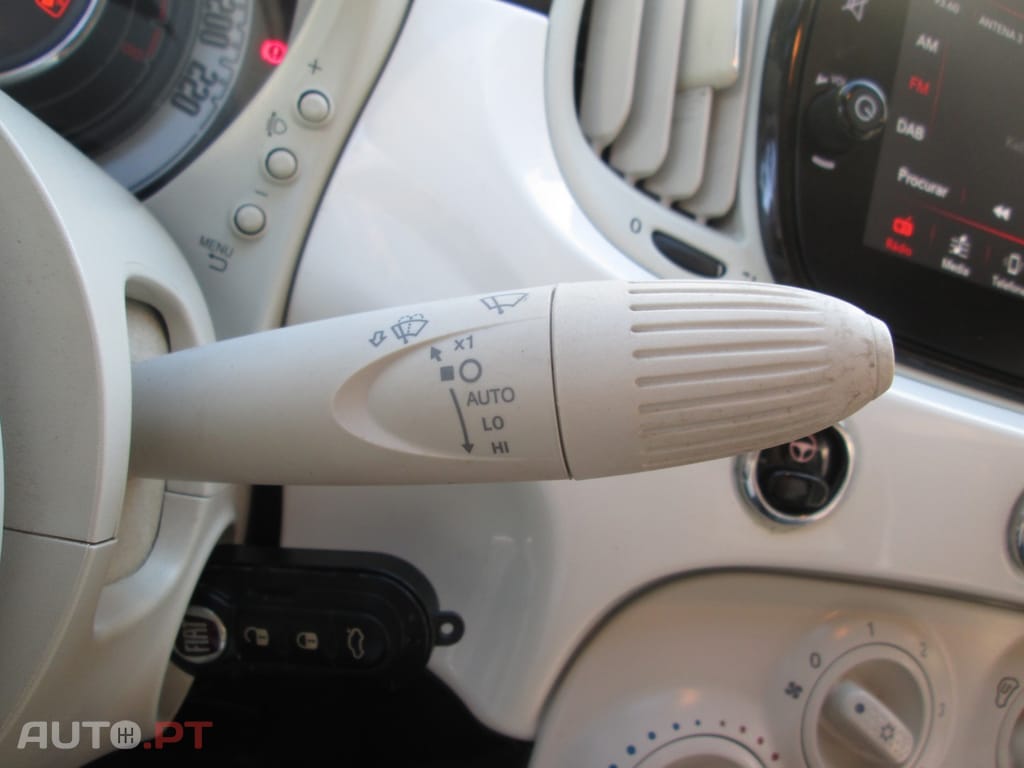 Fiat 500C 1.0 Hybrid (RED)
