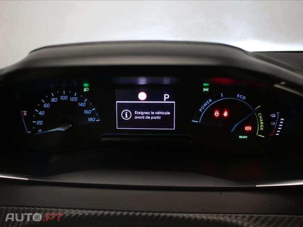 Peugeot E-208 50 kWh Style
