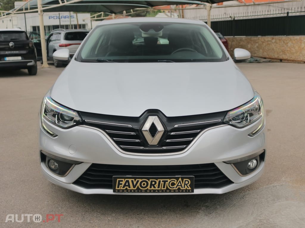 Renault Mégane 1.5 dCi Dynamique S SS — fotografia 3