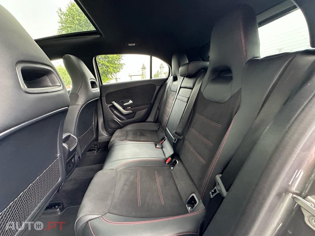 Mercedes-Benz A 250 e AMG Line