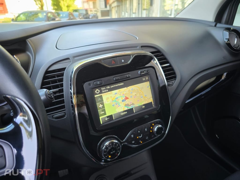 Renault Captur 0.9 TCE Exclusive