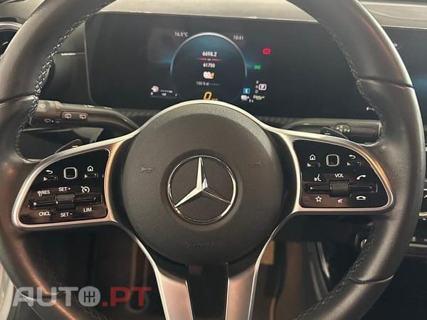 Mercedes-Benz A 250 e 8G-DCT Progressive
