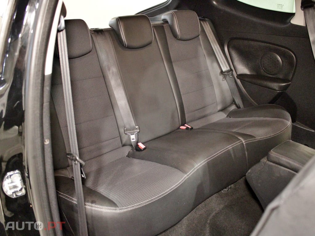 Renault Mégane Coupe 1.5 dCi GT Line EDC