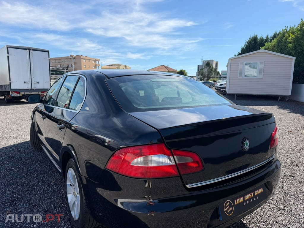 Skoda Superb 1.6 TDi Ambition