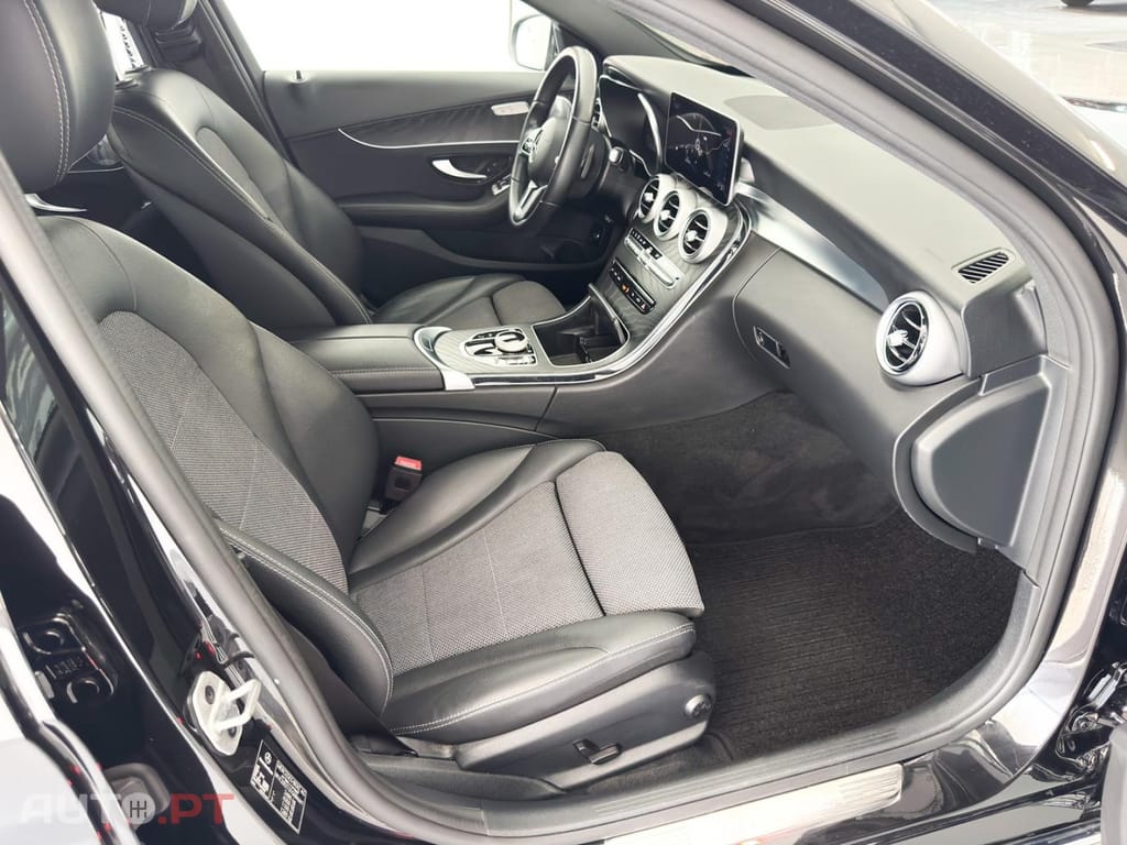 Mercedes-Benz C 300 de Avantgarde