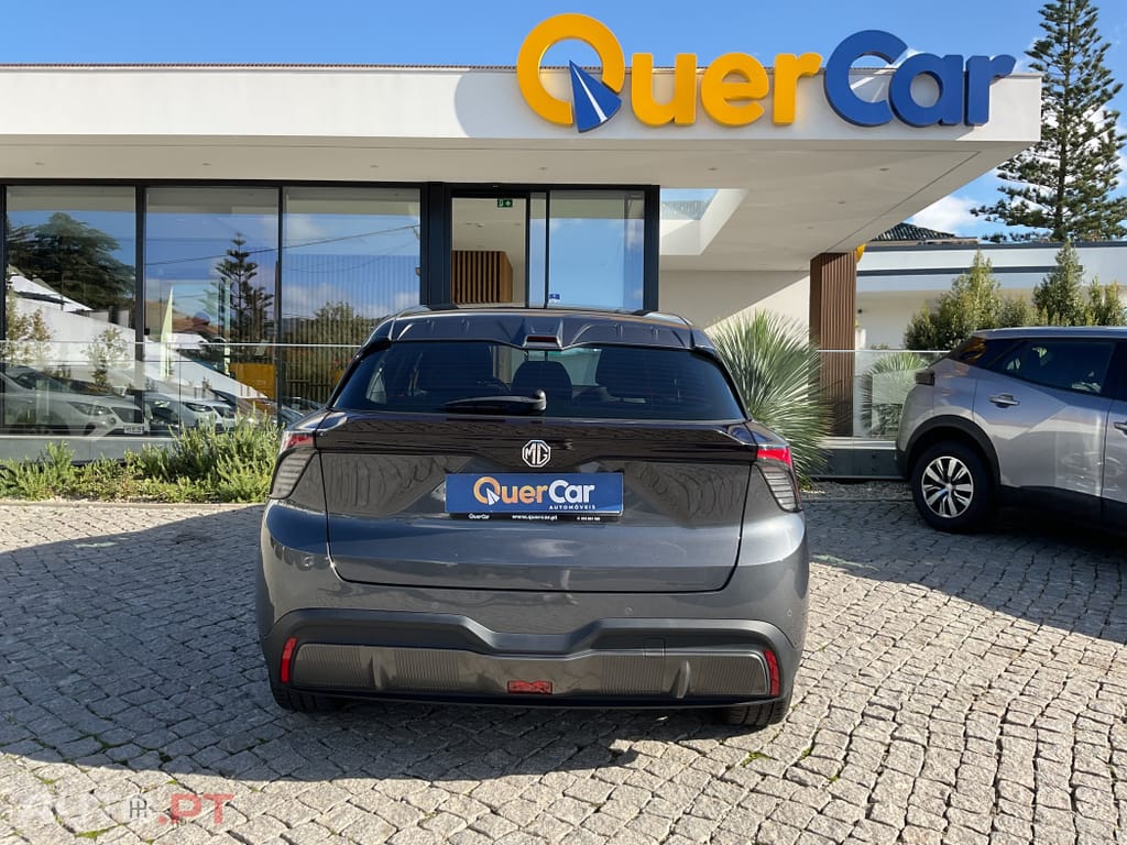 MG MG4 51 kWh Standard