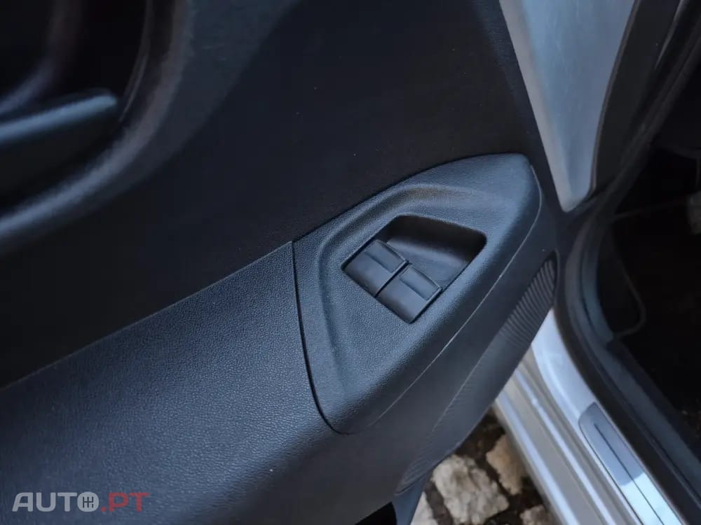 Peugeot 108 1.0 VTi Style