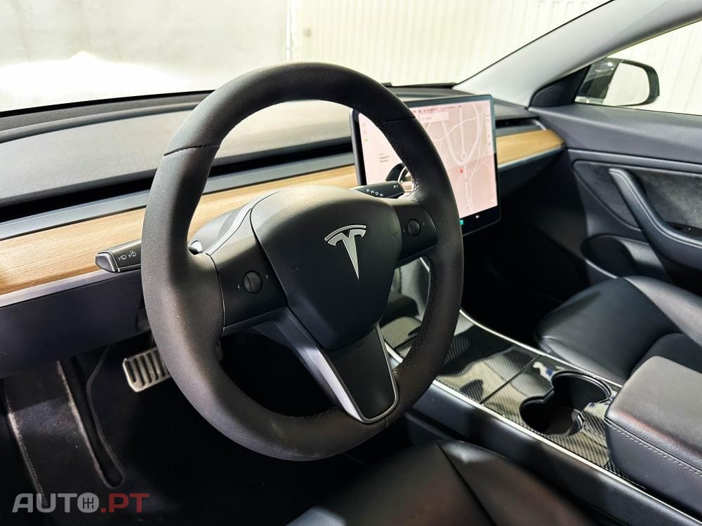 Tesla Model 3 Long-Range Dual Motor AWD