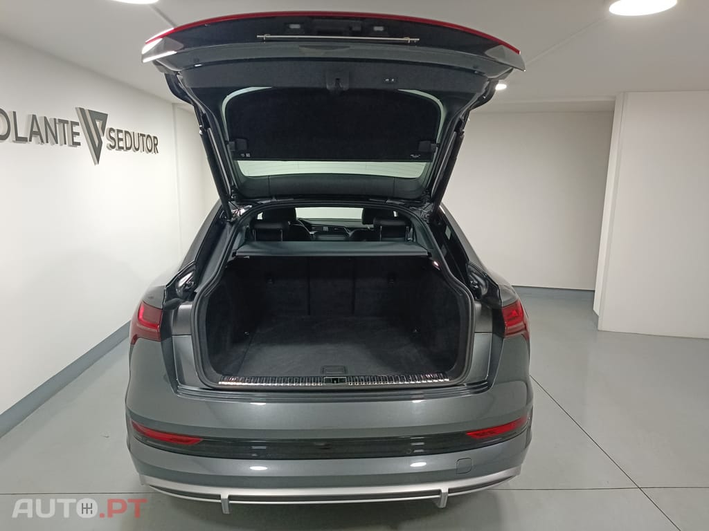Audi E-Tron Sportback  55 quattro S line