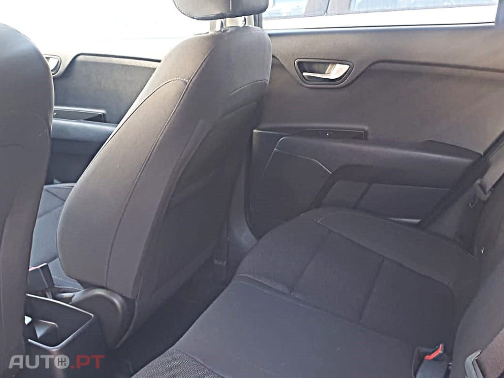 Kia Rio 1.0 T-GDI Drive 7DCT